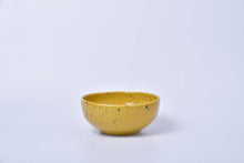 โหลดรูปภาพลงในเครื่องมือใช้ดูของ Gallery Medium Bowl
