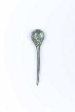 โหลดรูปภาพลงในเครื่องมือใช้ดูของ Gallery Large Freeform Spoon
